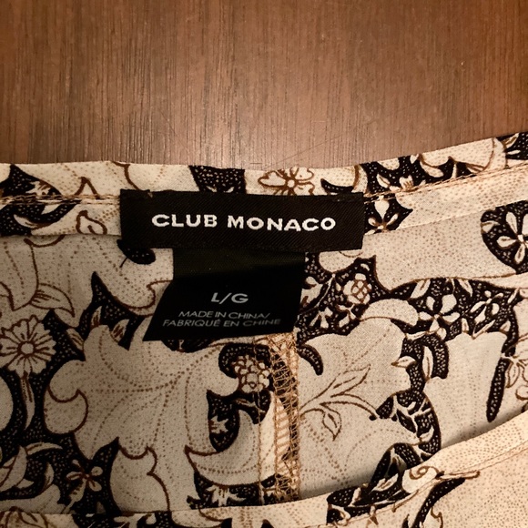 Club Monaco silk long-sleeved blouse, size Large - Picture 3 of 5